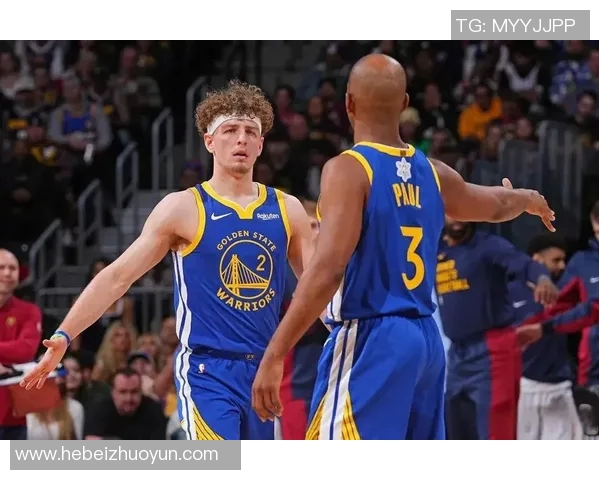 湖人勇士中场插曲精彩回顾与球迷互动盛况分析